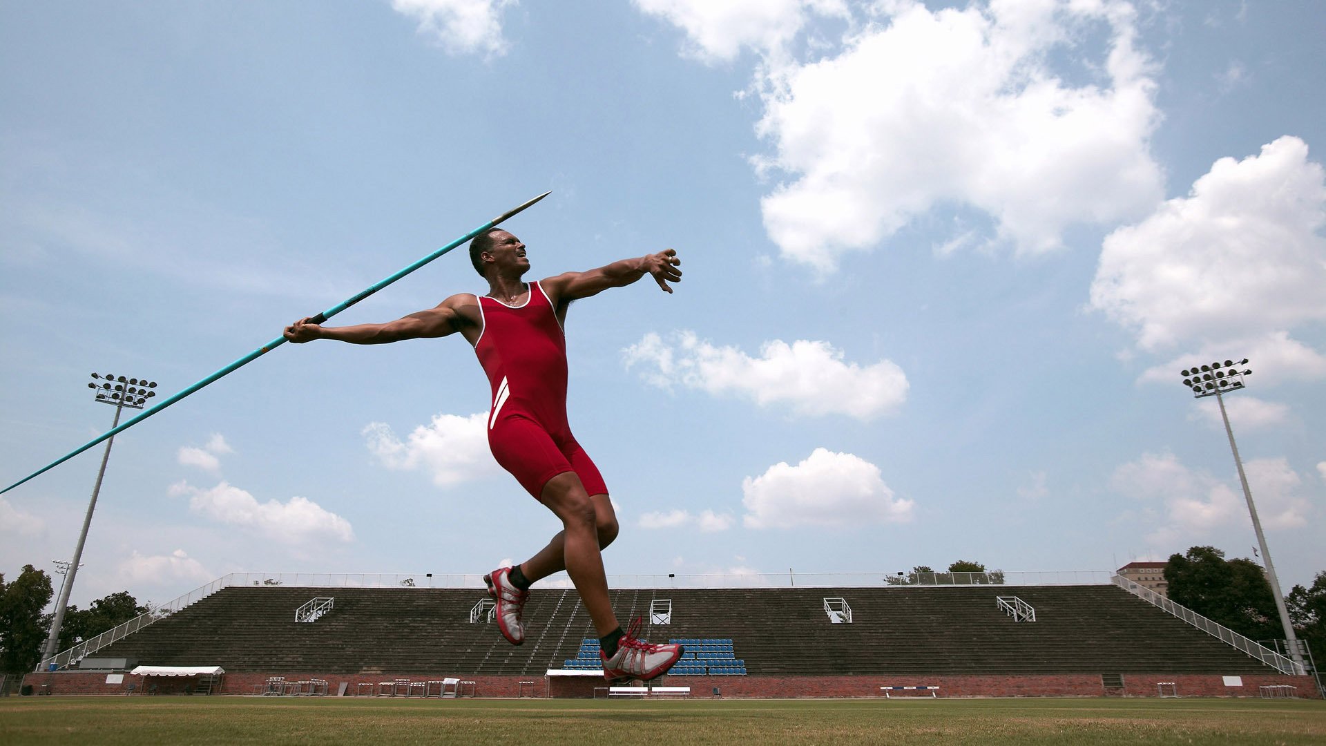 AC Milan Sports-德甲球员情绪张力峰值与技术动作波动的同步研究，什么叫情绪张力  第1张